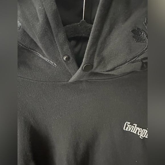 A FOREVER ROSE CLASSIC ZIP UP HOODIE IN BLACK Large - Picture 4 of 6